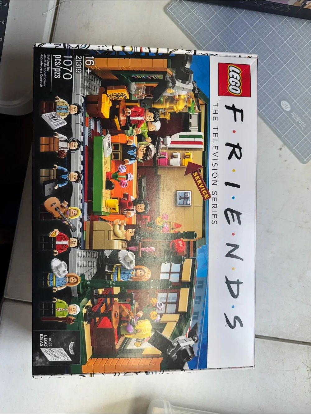 LEGO Friends The Television Series Central Perk Set